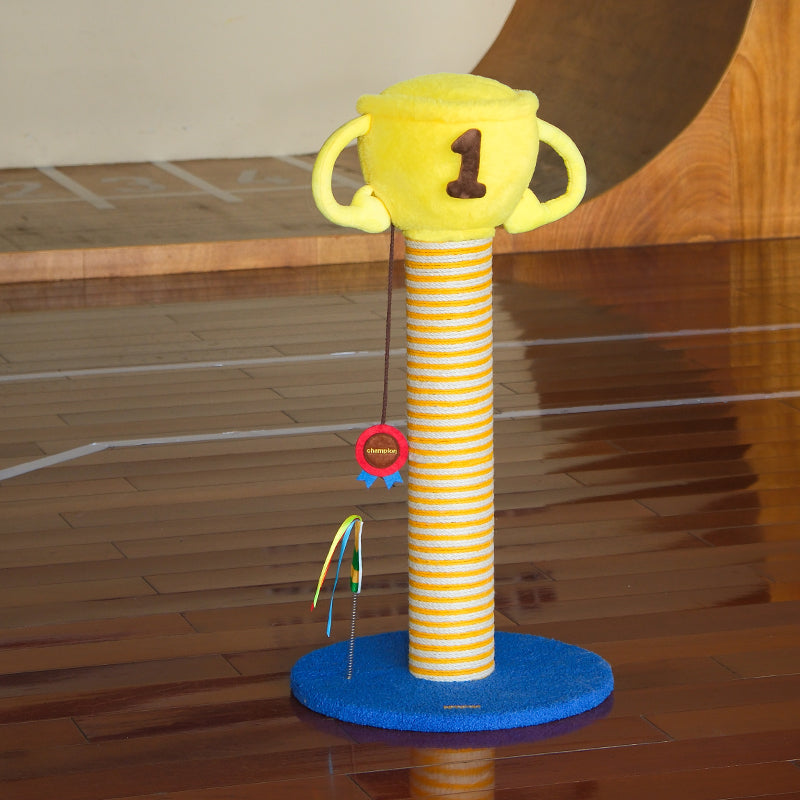 Peachfield & Co. x zeze Trophy Cat Scratch Pillar Cat Trees & Towers