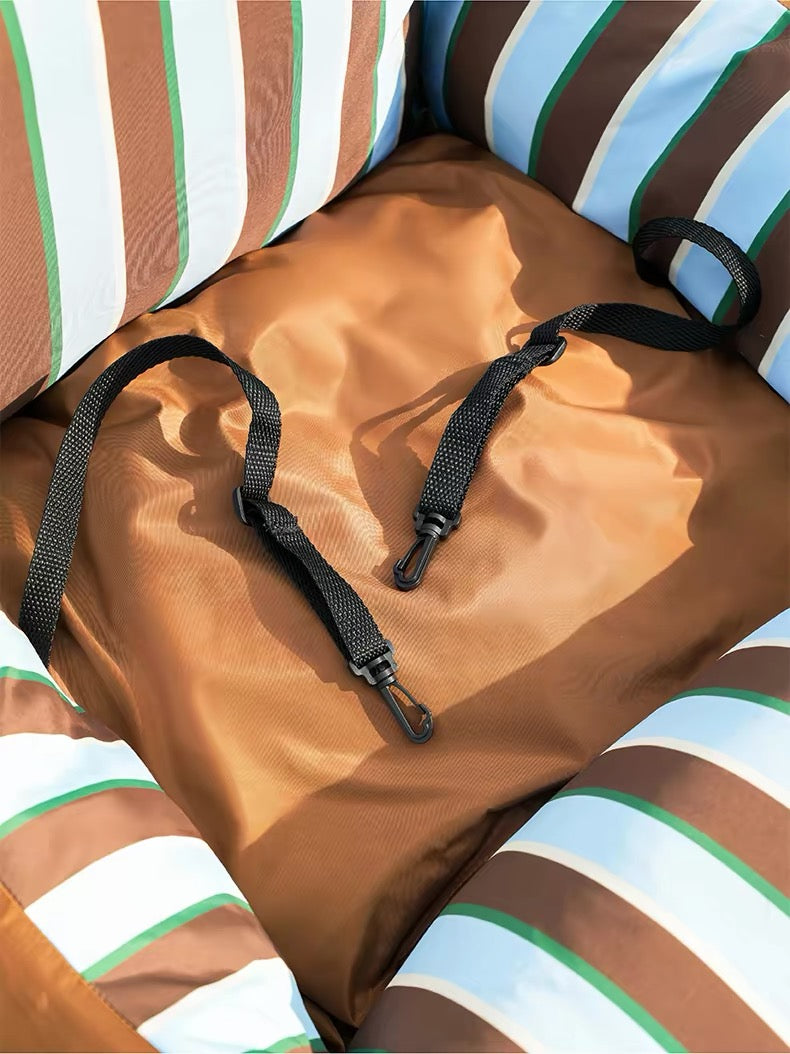Peachfield & Co. x zeze Striped Oxford Pet Car Bed & Travel Seat